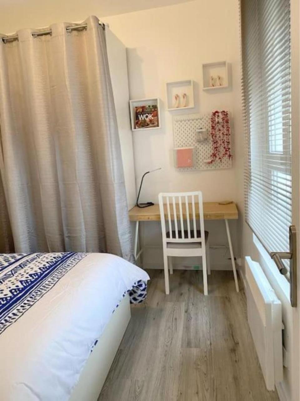 Appartement Chaleureux A Альфорвилль Экстерьер фото